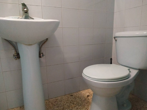 Imagen 5 de 14 de 139337 Liliana Trias 04140432833 Casa Venta Naguanagua