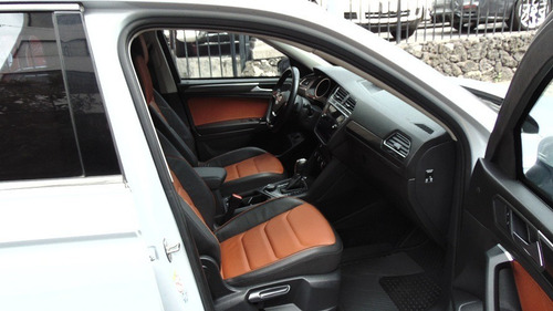 Imagen 13 de 15 de Volkswagen Tiguan 2.0 Highline Blindada