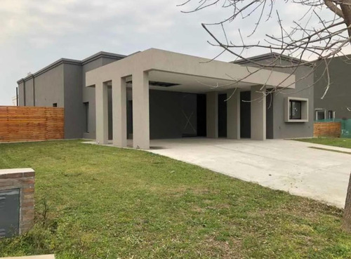 Imagen 2 de 8 de Casa - El Canton - Puerto