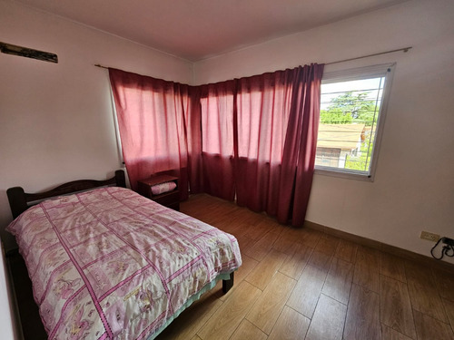Duplex En Venta Berazategui 4 Ambientes Con Quincho Y Cochera