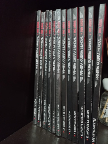 Colección 1era Y 2da Guerra Mundial, 32 Libros Con Sus Dvd (Usado)
