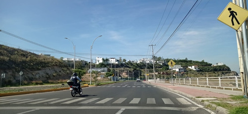 Imagen 10 de 18 de Macrolote En Venta Para Desarrollo Vertical En Loma Dorada, Querétaro.