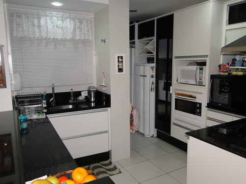 Imagem 4 de 22 de Apartamento Com 3 Dormitórios À Venda Com 172.84m² Por R$ 619.000,00 No Bairro Guaíra - Curitiba / Pr - Ap1603