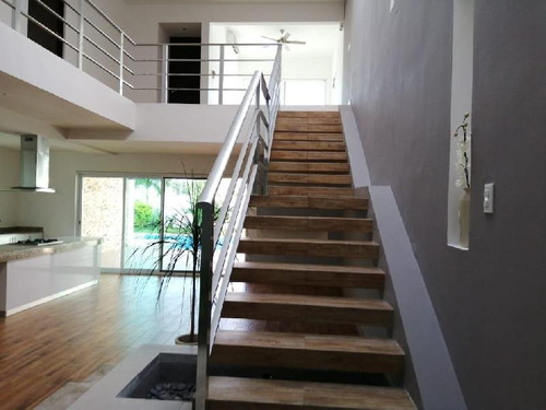 Imagen 10 de 30 de Casa En Venta En Playa Del Carmen.