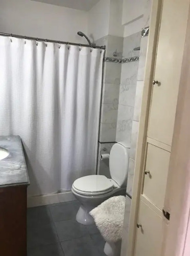 Se Alquila Apartamento Excelente Ubicación Rambla De Pocitos
