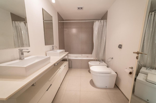 Imagen 17 de 30 de Venta, Departamento 2 Amb. Palacio Bellini. Palermo Chico