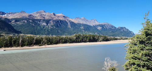 A 20 Km. De Cerro Castillo (76133)