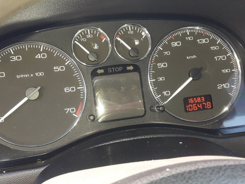 Peugeot 307 1.6 Live! 110cv 2010