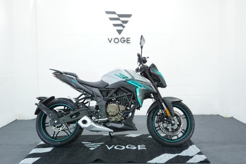 Imagen 1 de 24 de Voge 300 R Moto Naked Con Sistema Abs 0km 2023