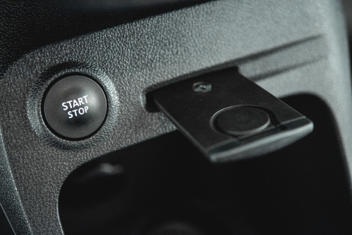 Imagen 8 de 8 de Renault Captur 2.0 Zen L18