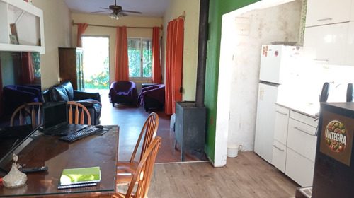 Chalet Zona Costa Urbana Al Sur + Barbacoa Con Parrillero + Construcción Multipropósito