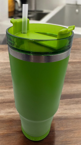 Termo Con Bocina Bluetooth Bebida Fría/caliente Vaso 900ml Verde Liso