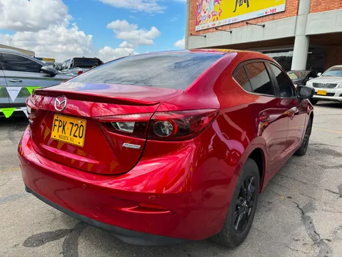 Mazda 3 2.0 Touring