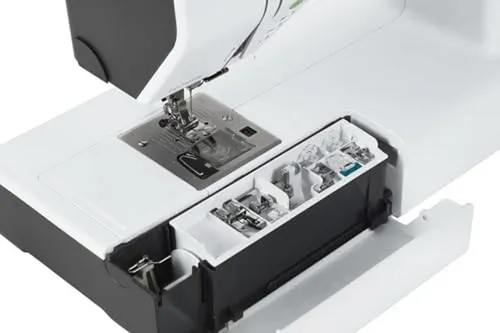 Máquina De Coser Y Bordar Bernette B79 Con Pantalla Táctil A