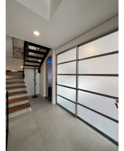 150m2 Casa En El Poblado