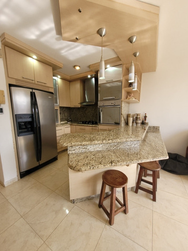 Imagen 3 de 8 de Venta Penthouse Marina Del Rey Lechería