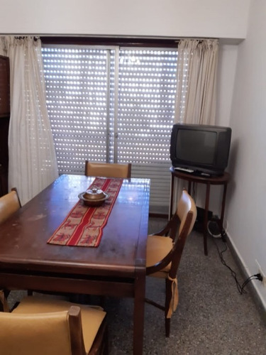 Imagen 1 de 8 de Departamento En Venta En Mar Del Plata Centro