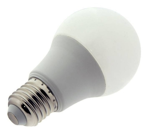 Lámpara Led 7w E27 Bombita Luz Blanca Fría Aaa Ilumina X 60w