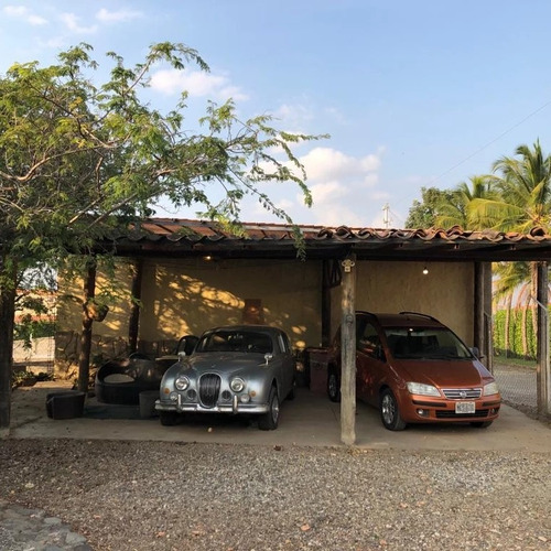 En Venta Hermosa Granja Con Espectaculares Vistas De La Ciudad De Barquisimeto (mact)