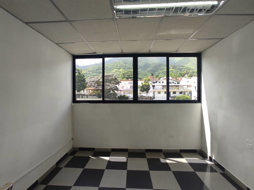 Imagen 2 de 6 de Alquiler El Marques - Oficina - 74 M2 - S28