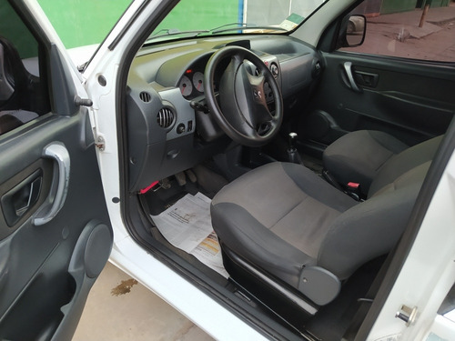 Peugeot Partner Patagónica 1.6 Hdi Vtc