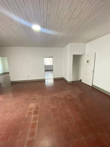 Local En Arriendo En San Bosco. Cod A11503