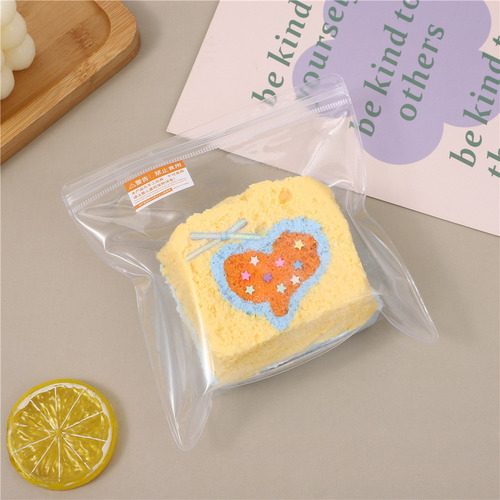 - Brinquedo Toast Squishy Taba Em Forma De Coração