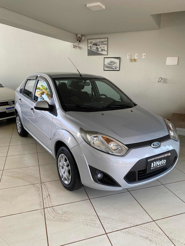 Imagem 2 de 6 de Ford Fiesta Sedan 2013 1.6 16v Se Flex 4p