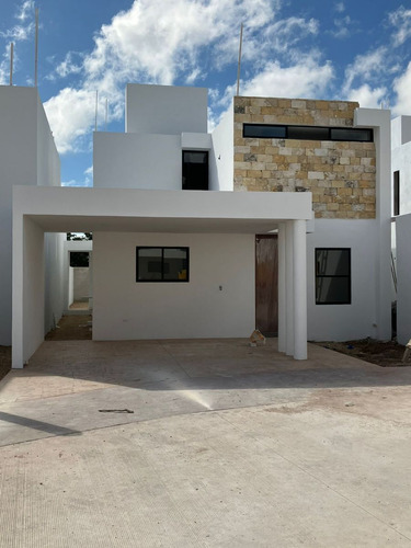 Casa En Venta Al Norte De Merida  Cholul