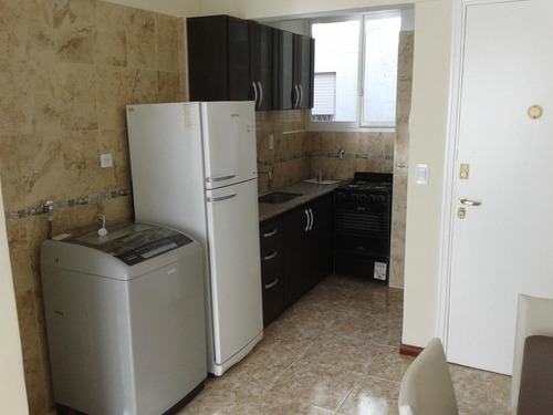 Depto 2 Amb Externo C/balcón