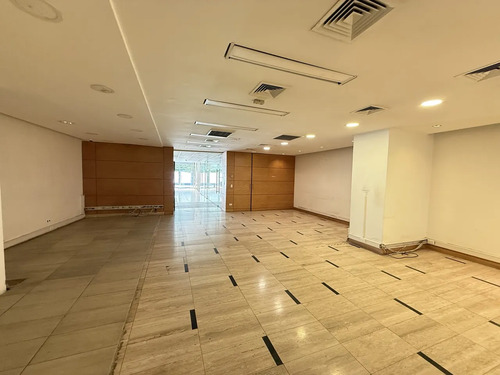 Local Comercial En Venta / El Bosque Norte
