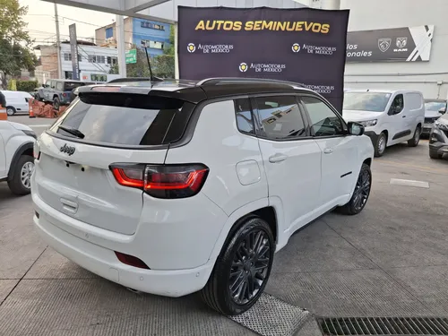 Jeep Compass 5p High Altitude L4/2.4 Aut