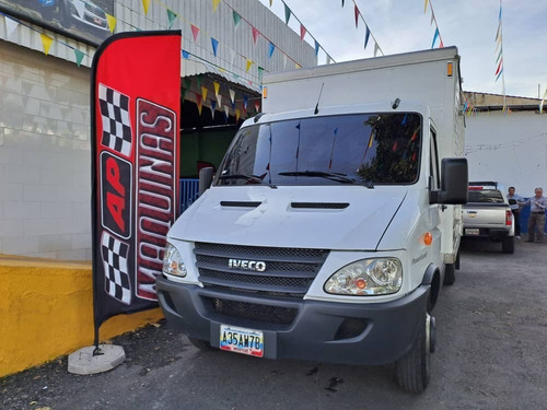 Imagen 2 de 16 de Iveco Power Dayli