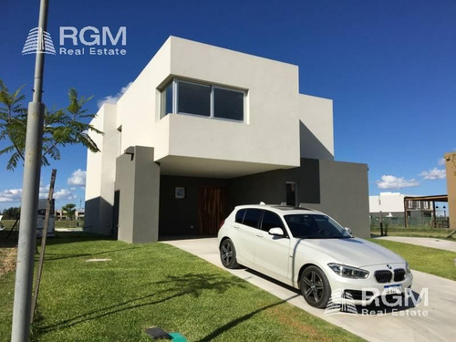 Imagen 1 de 11 de Venta Barrio Castaños Norldelta