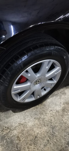 Volkswagen Touareg 4.2 V8 Tiptronic Climatronic 4x4 At