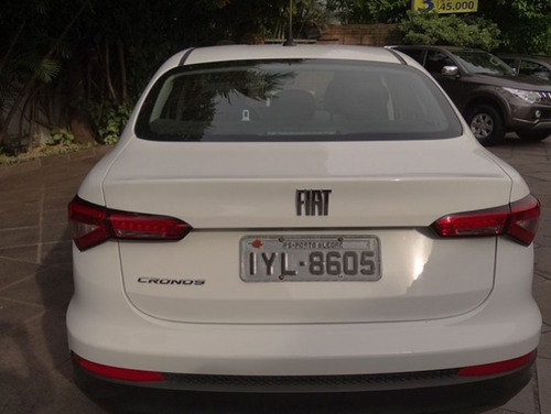 Imagem 4 de 8 de Fiat Cronos Drive