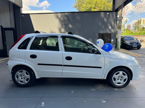 Chevrolet Corsa 1.8 Maxx Flex Power 5p