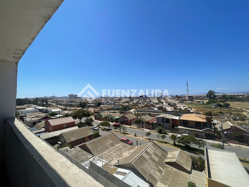 Departamento En Venta De 3 Dorm. 1 Baño En Coquimbo