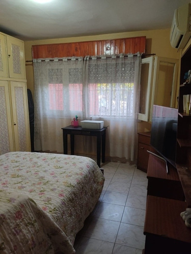 Casa De 5 Ambientes En Libertad - Merlo