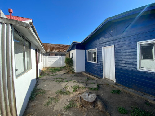 Buena Casa Con Depto Interior, Sector Los Condores Thno