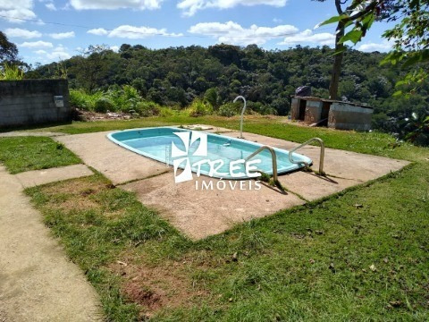 Imagem 13 de 26 de Venda De Chacara Vista Alegre/arujá A/t 1000m², A/c 160m², Distribuídos Em 3 Dormitórios Sendo 1 Suíte, 1 Banheiro Social, Sala, Cozinha, Despensa, Ár - Ch00095 - 68685217