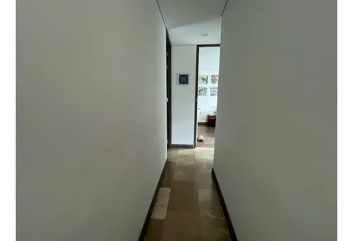 Apartamento Sabaneta-las Lomitas 101 Mt2- 3 Alcobas-unidad Completa