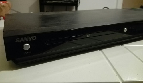 Reproductor Dvd Sanyo 9408 - Usado En Perfecto Estado