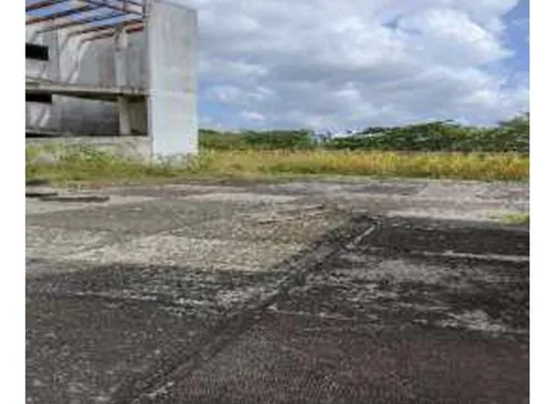 Se Vende Terreno Con Construcción Inconclusa, Sincelejo, Sucre