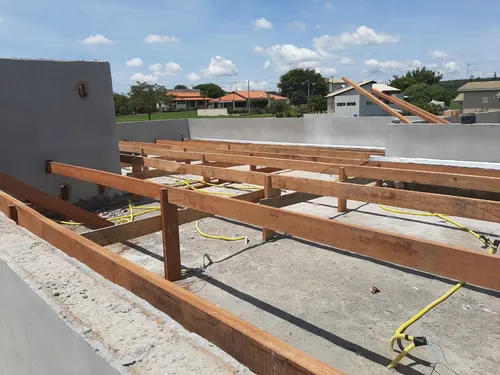 Casa Em Paranapanema Sp, Casa Na Represa Em Cond. Fechado