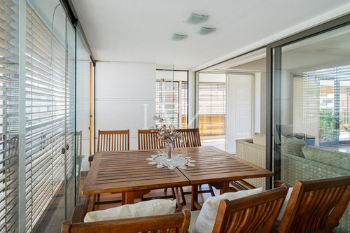 Venta Departamento 4 Ambientes Con Dependencia Con Dos Cocheras Dobles Y Baulera En Palermo