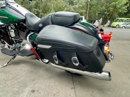 Harley Davidson Road King 2011