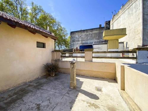 Casa 3 Dormitorios Con Patio Y Parrillero