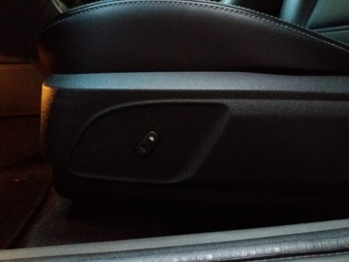 Ford Focus Ghia Sedã Prata Duratec 2.0 16v 08/09 - 88.000km