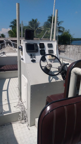 Lancha Maresias M-super 29' Pés - Motor Yamaha 200hp 4t